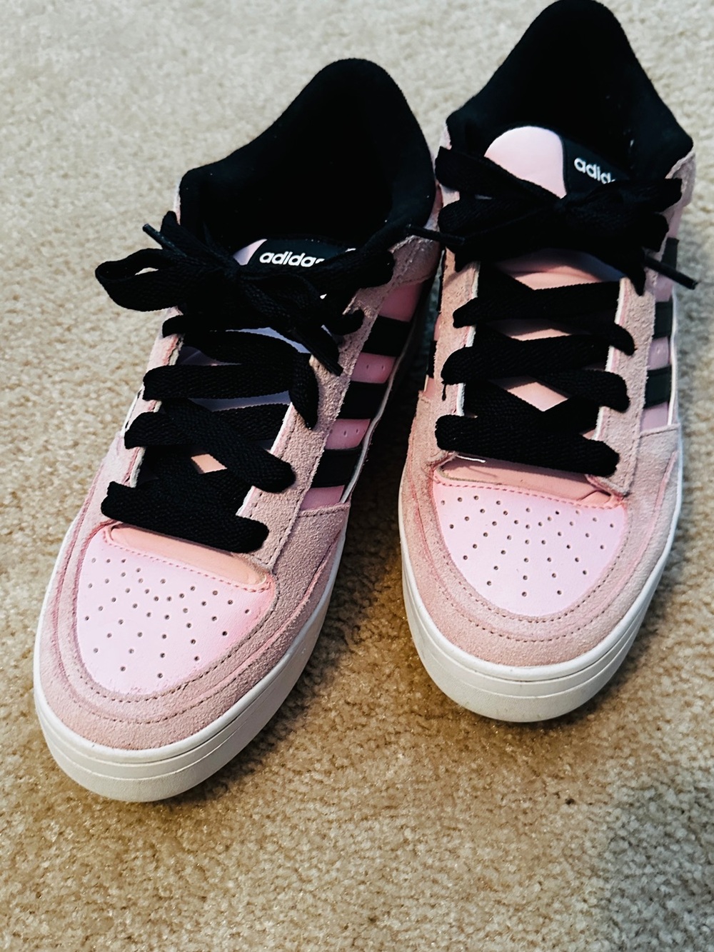 adidas Women's Low-Top Pink and Black Suede Sneakers